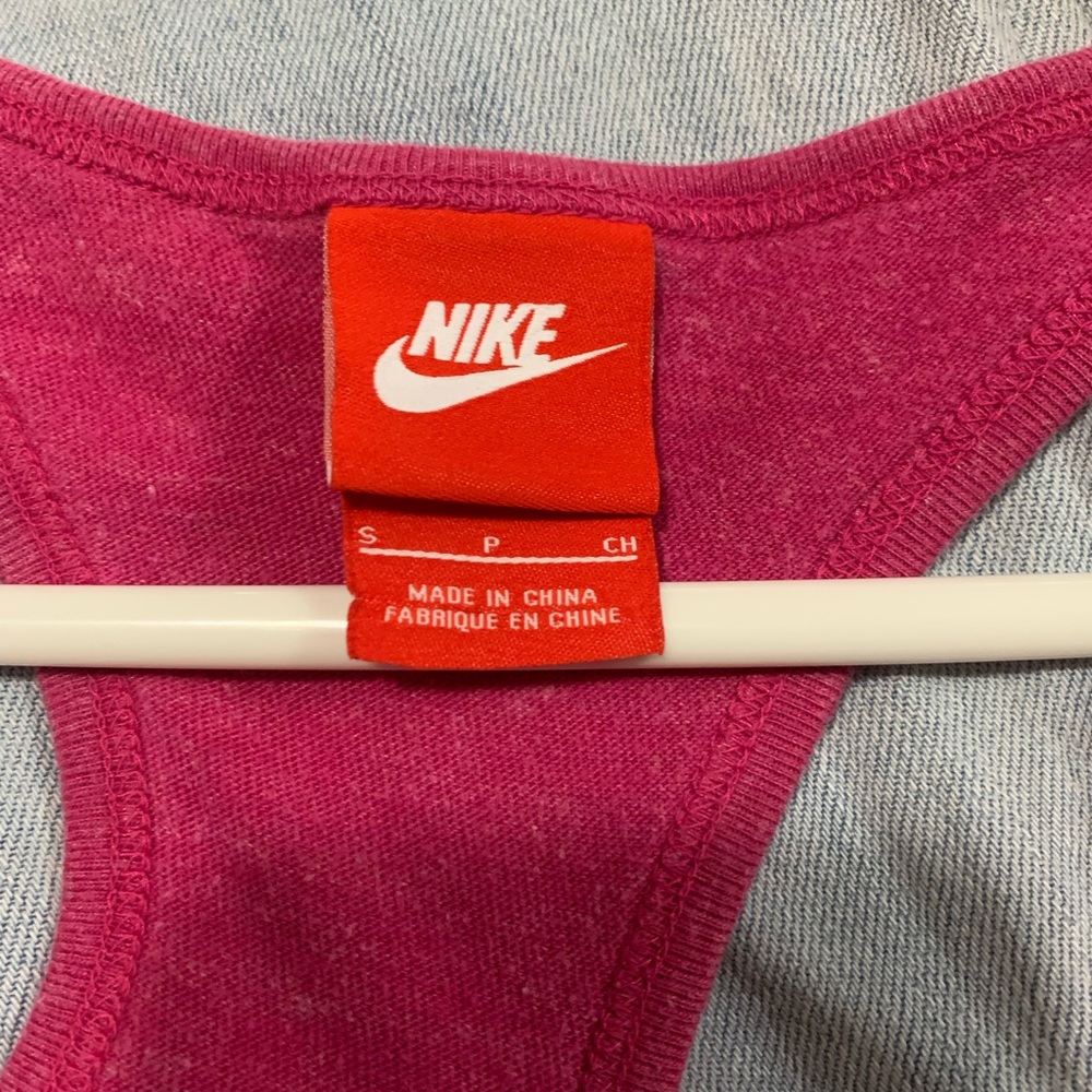 Nike Tank - Picture 2 of 2